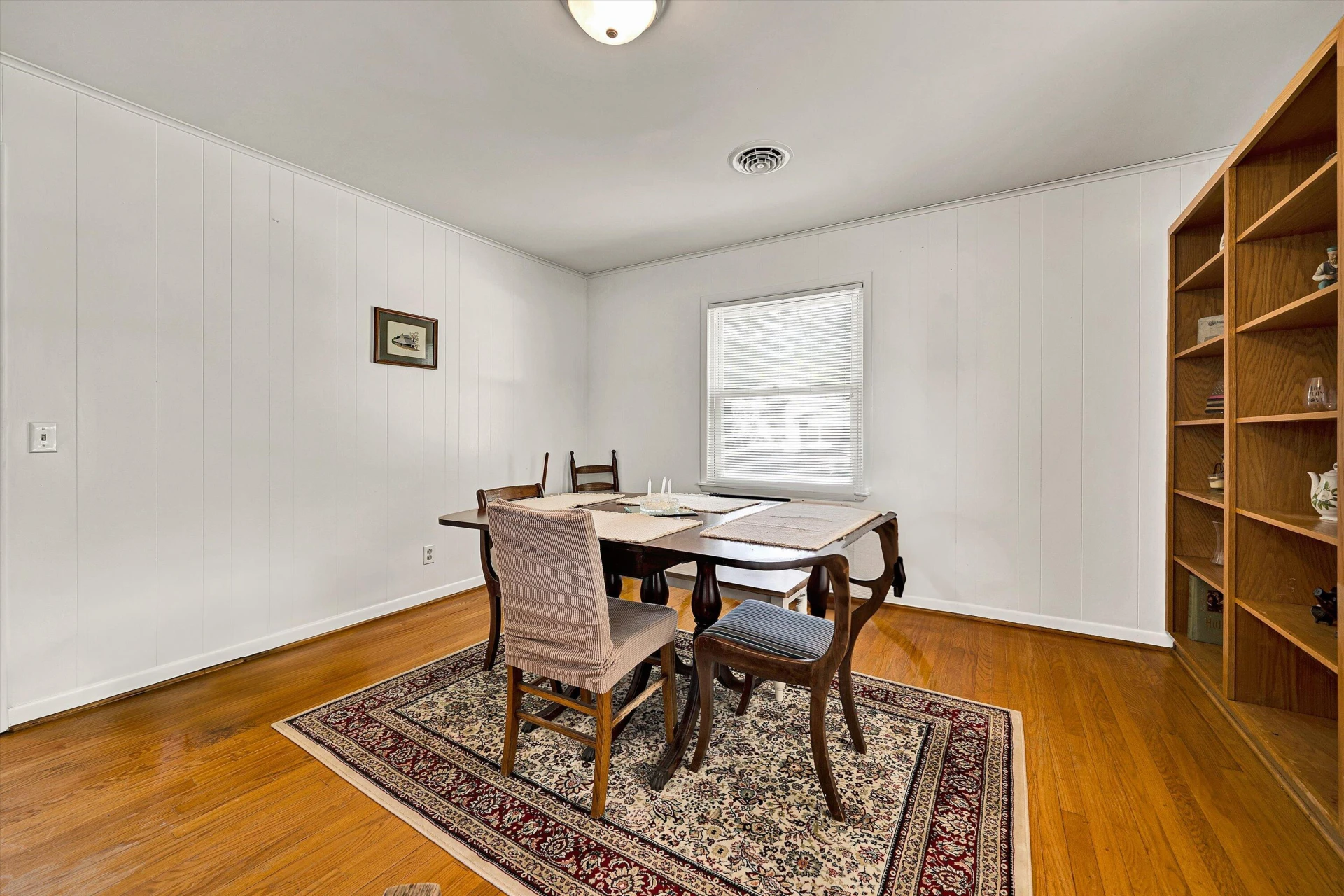225 ARTHUR CIR - Photo 6