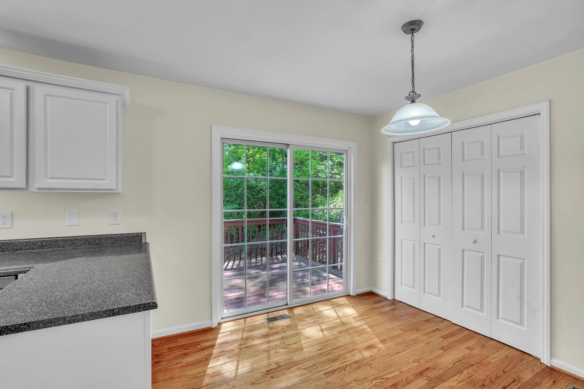 7607 Peebles LN - Photo 13