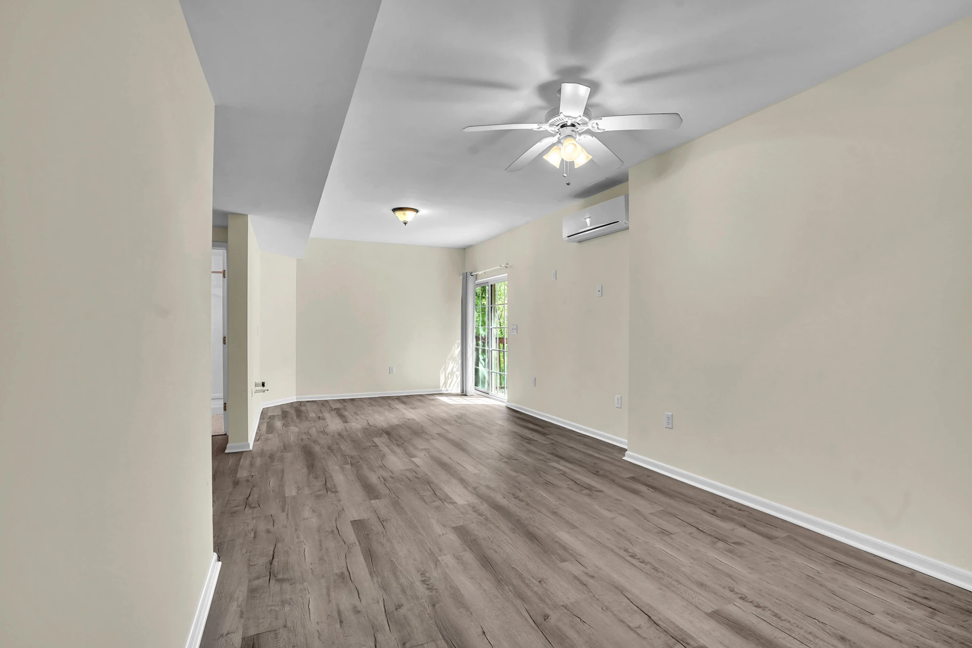 7607 Peebles LN - Photo 43