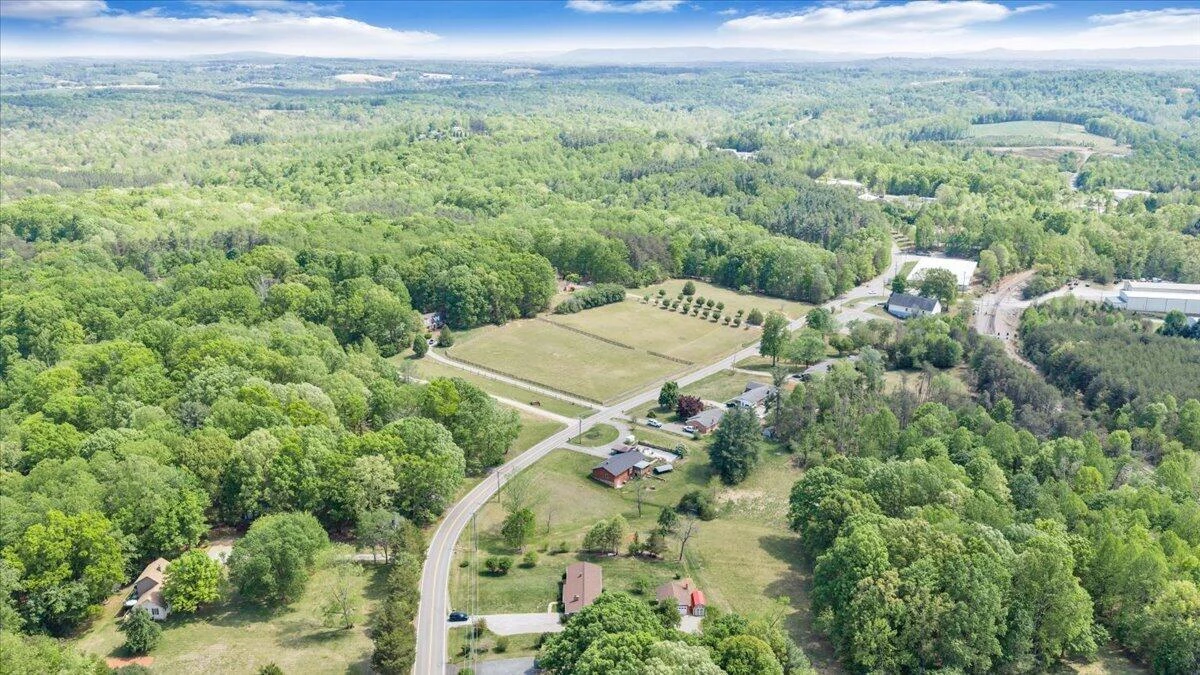 935 Bonbrook Mill RD - Photo 45