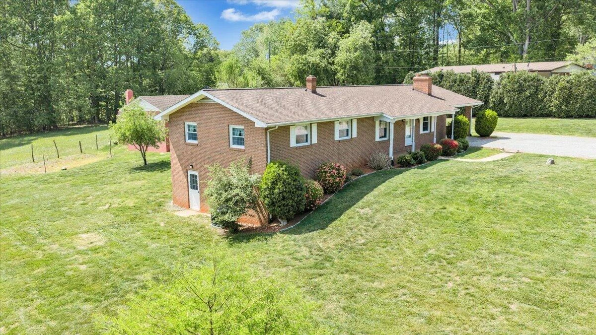935 Bonbrook Mill RD - Photo 54