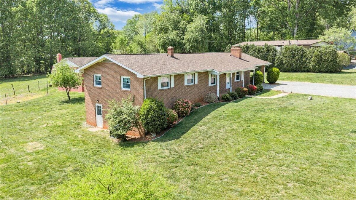 935 Bonbrook Mill RD - Photo 55