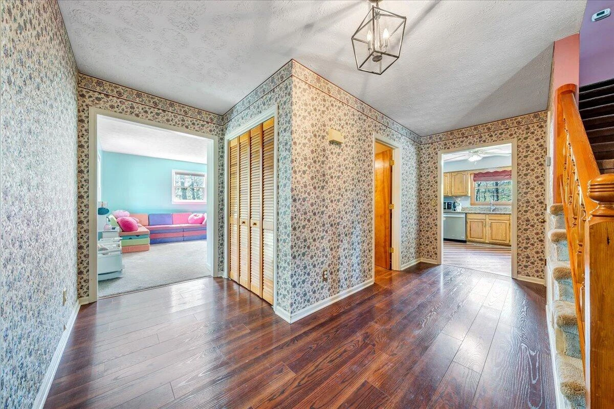 310 Sammys RD - Photo 13