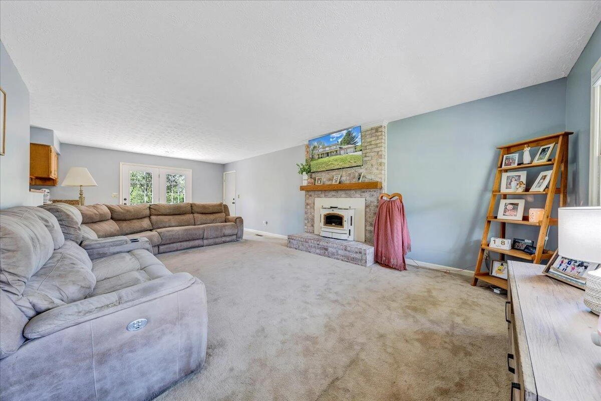 310 Sammys RD - Photo 19