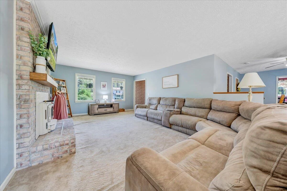 310 Sammys RD - Photo 21