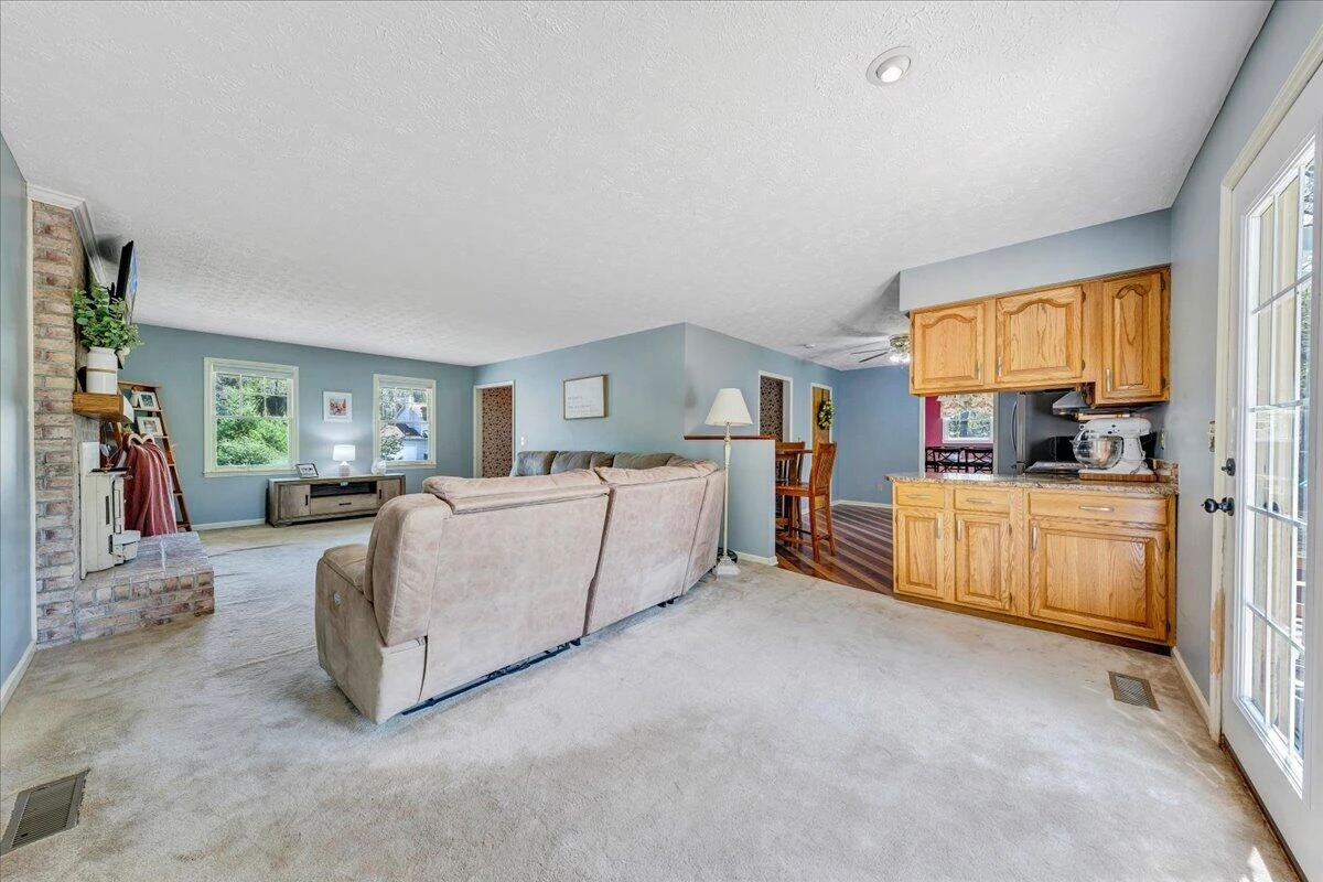310 Sammys RD - Photo 22
