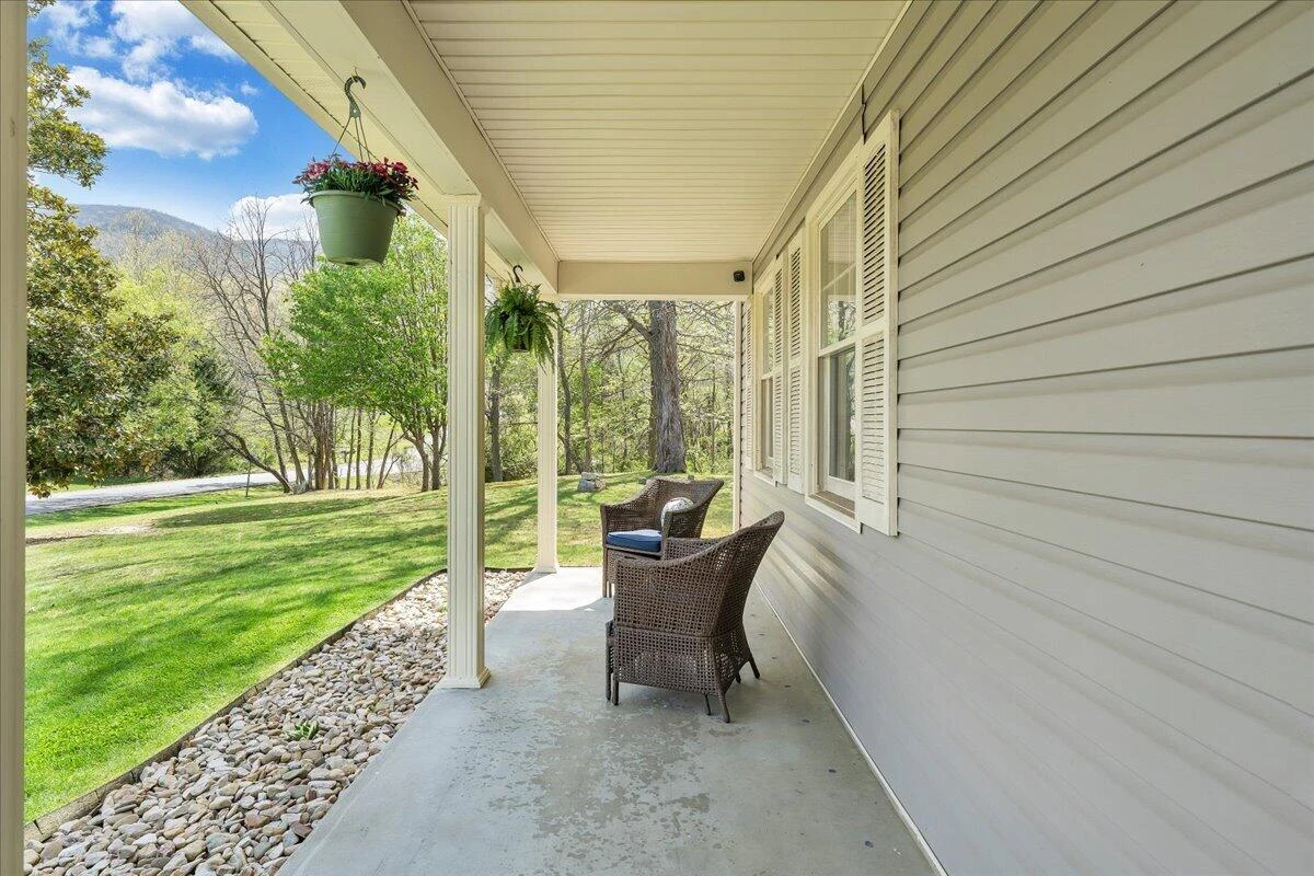 310 Sammys RD - Photo 9