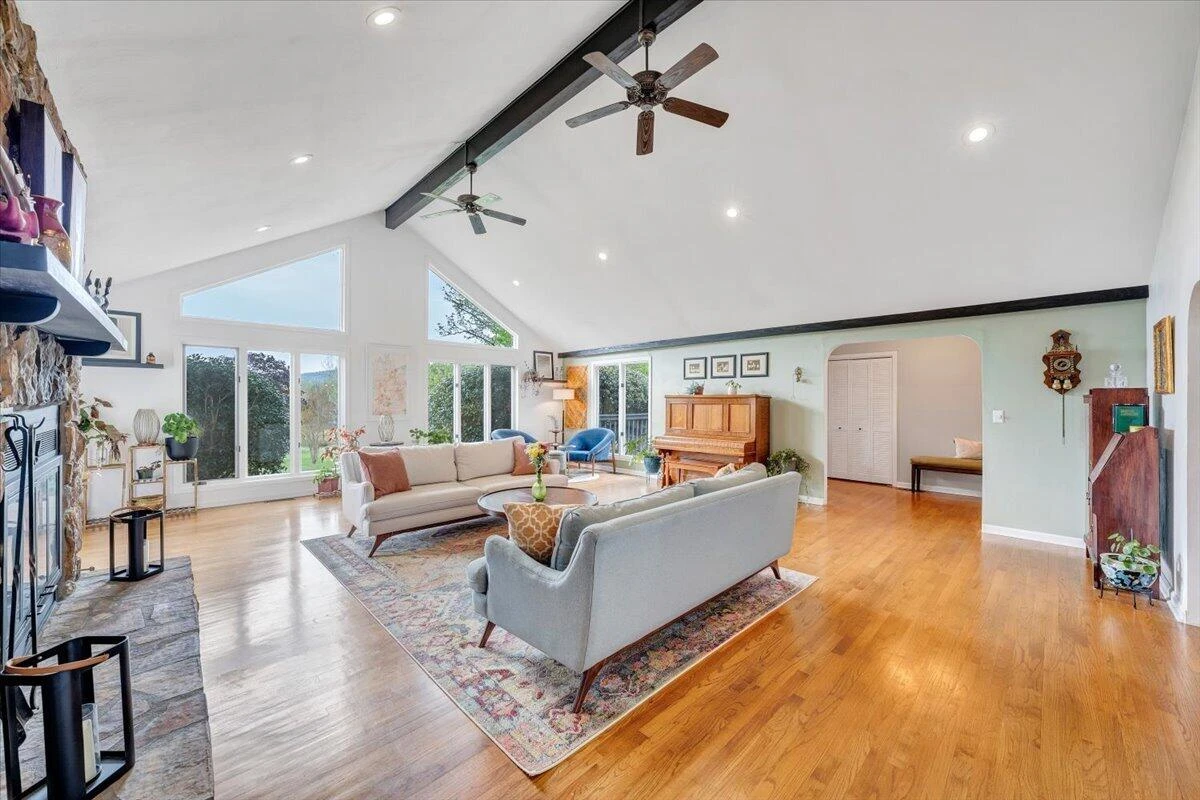 6925 Shaver RD - Photo 14