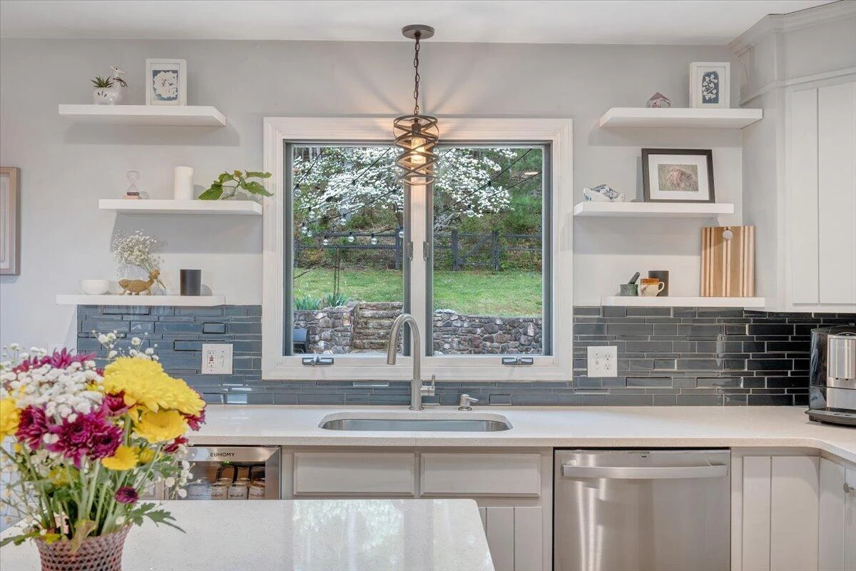 6925 Shaver RD - Photo 30