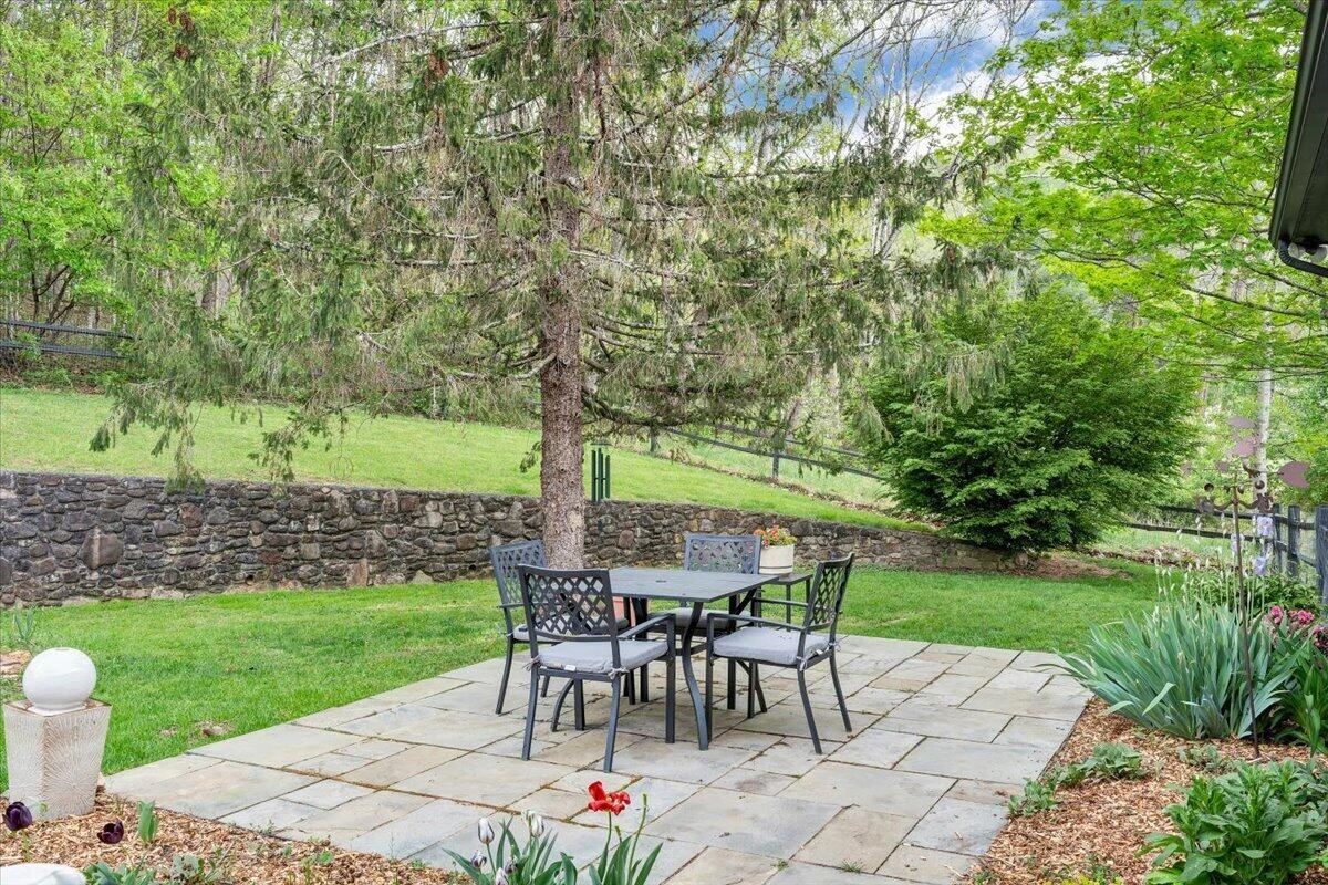 6925 Shaver RD - Photo 66