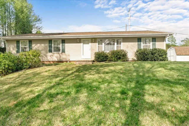 59 Silverbirch DR, Blue Ridge, VA, 24064