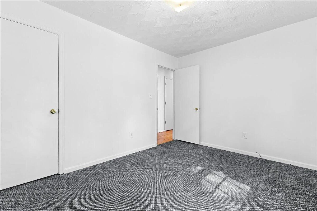 59 Silverbirch DR - Photo 20
