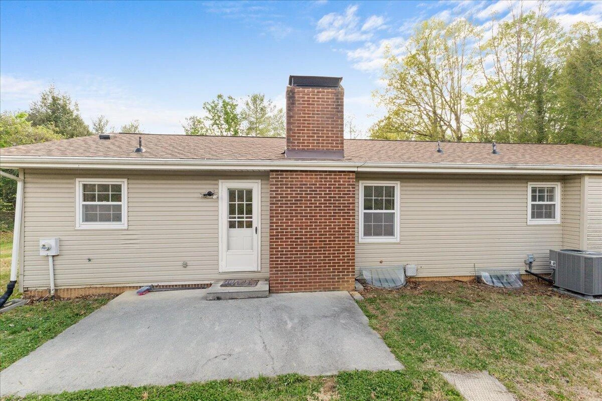 59 Silverbirch DR - Photo 33