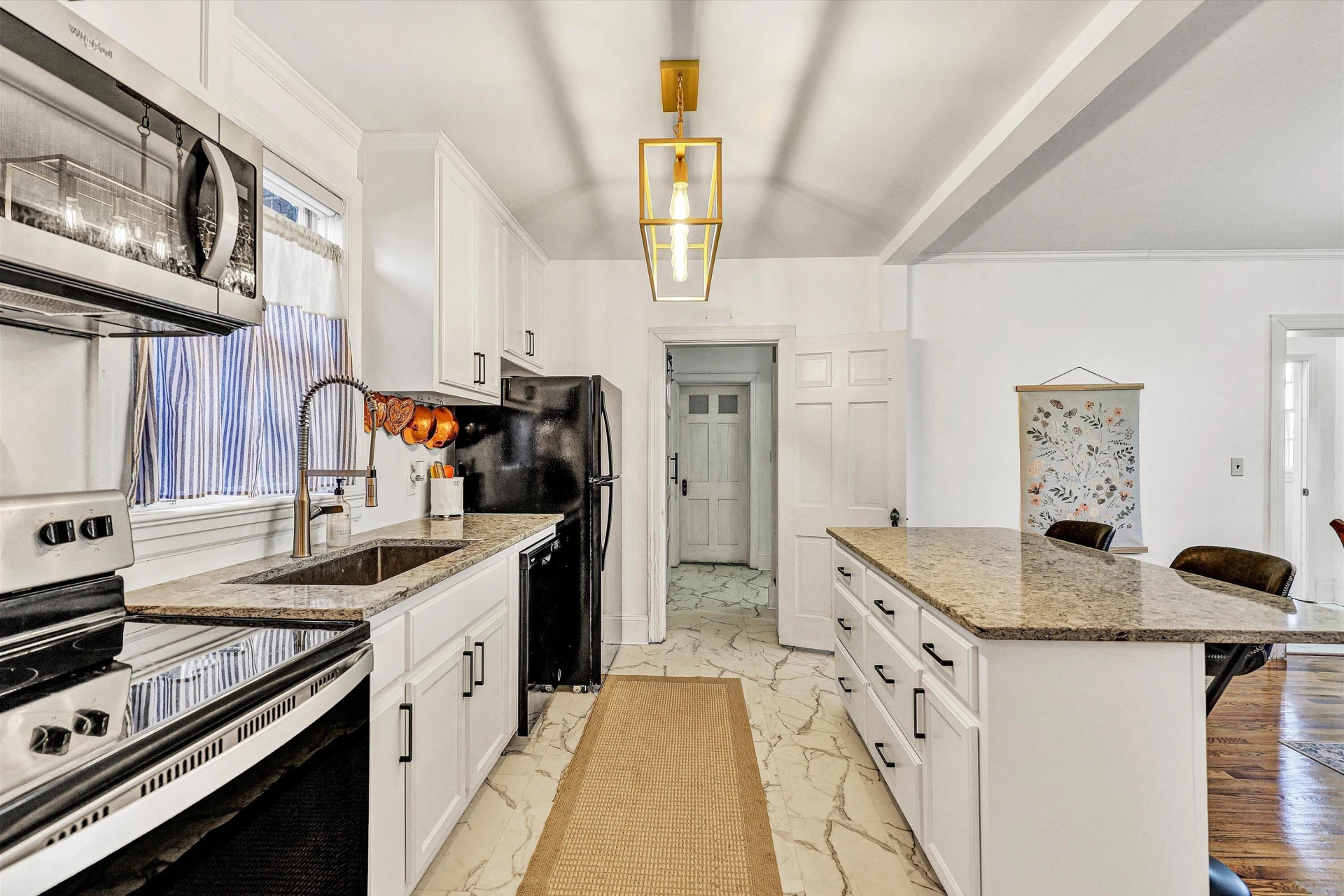 925 Mulberry RD - Photo 18