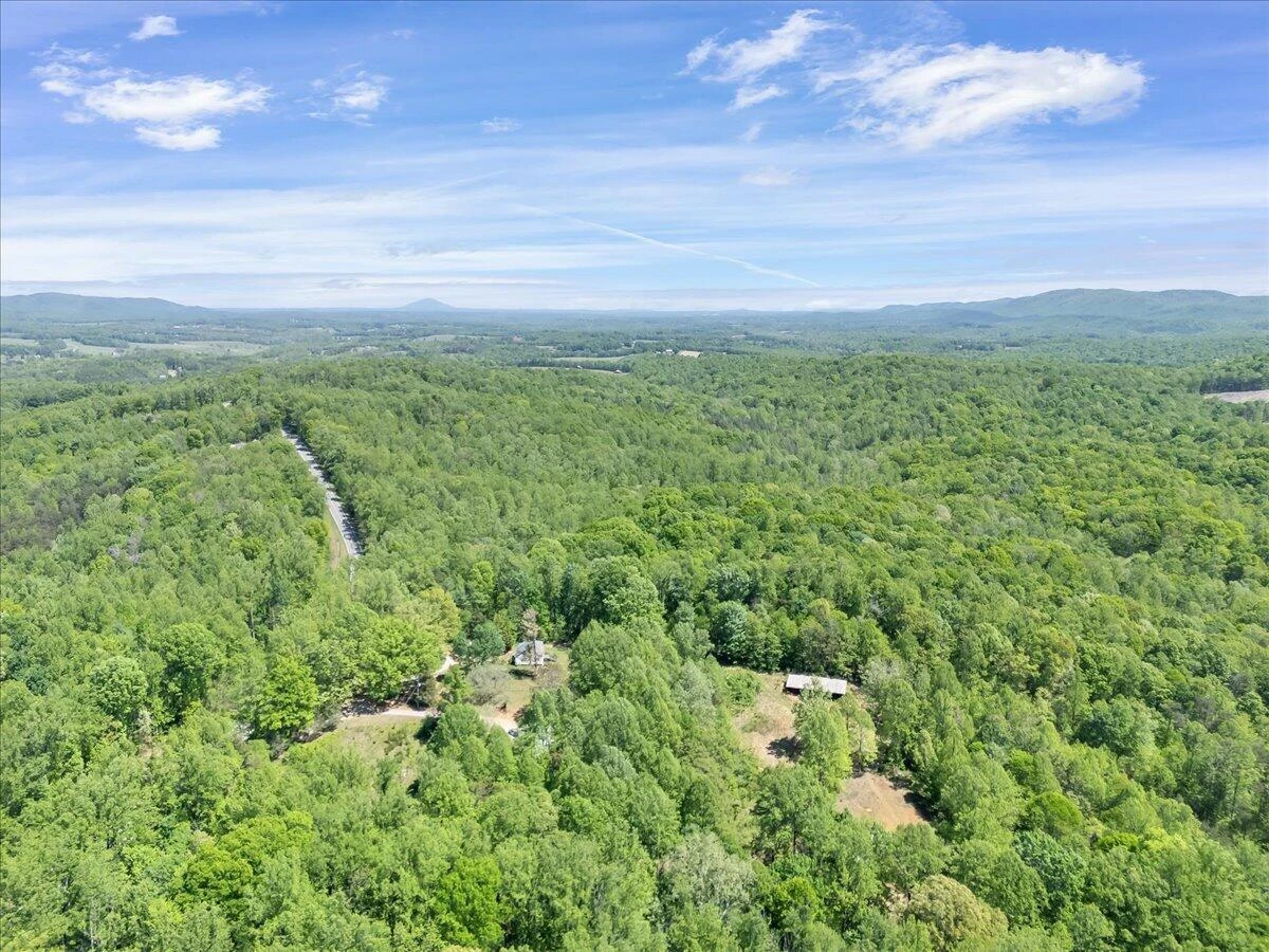 1512 Snow Creek RD - Photo 11