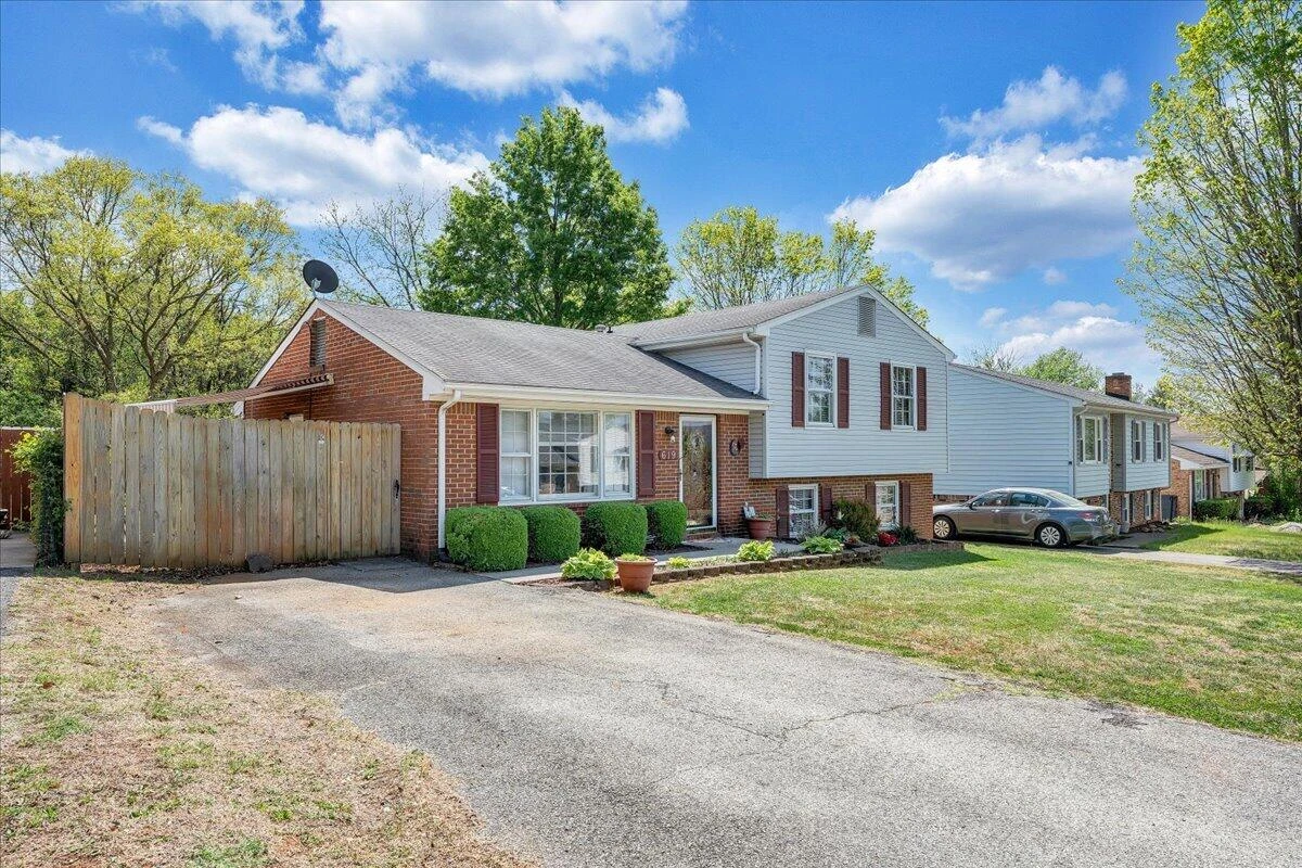 619 Elmcrest ST - Photo 29
