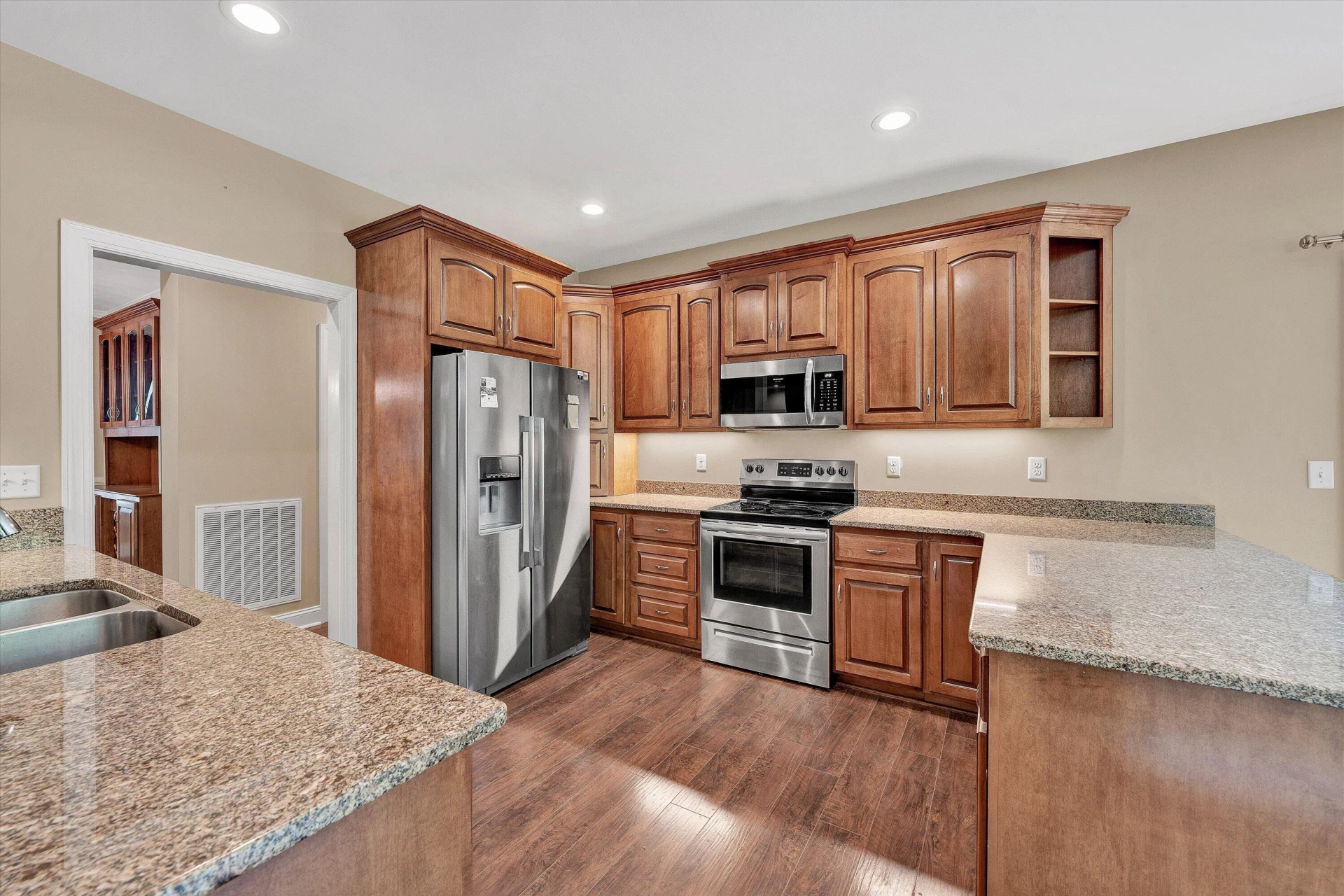 165 Peninsula DR - Photo 14