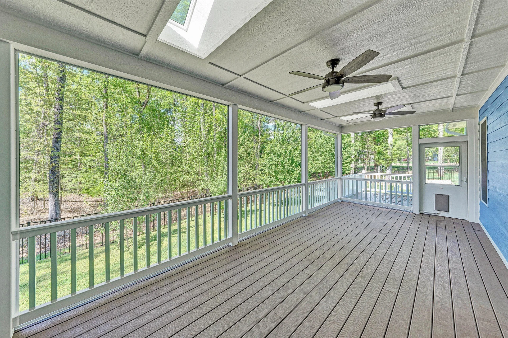 165 Peninsula DR - Photo 18