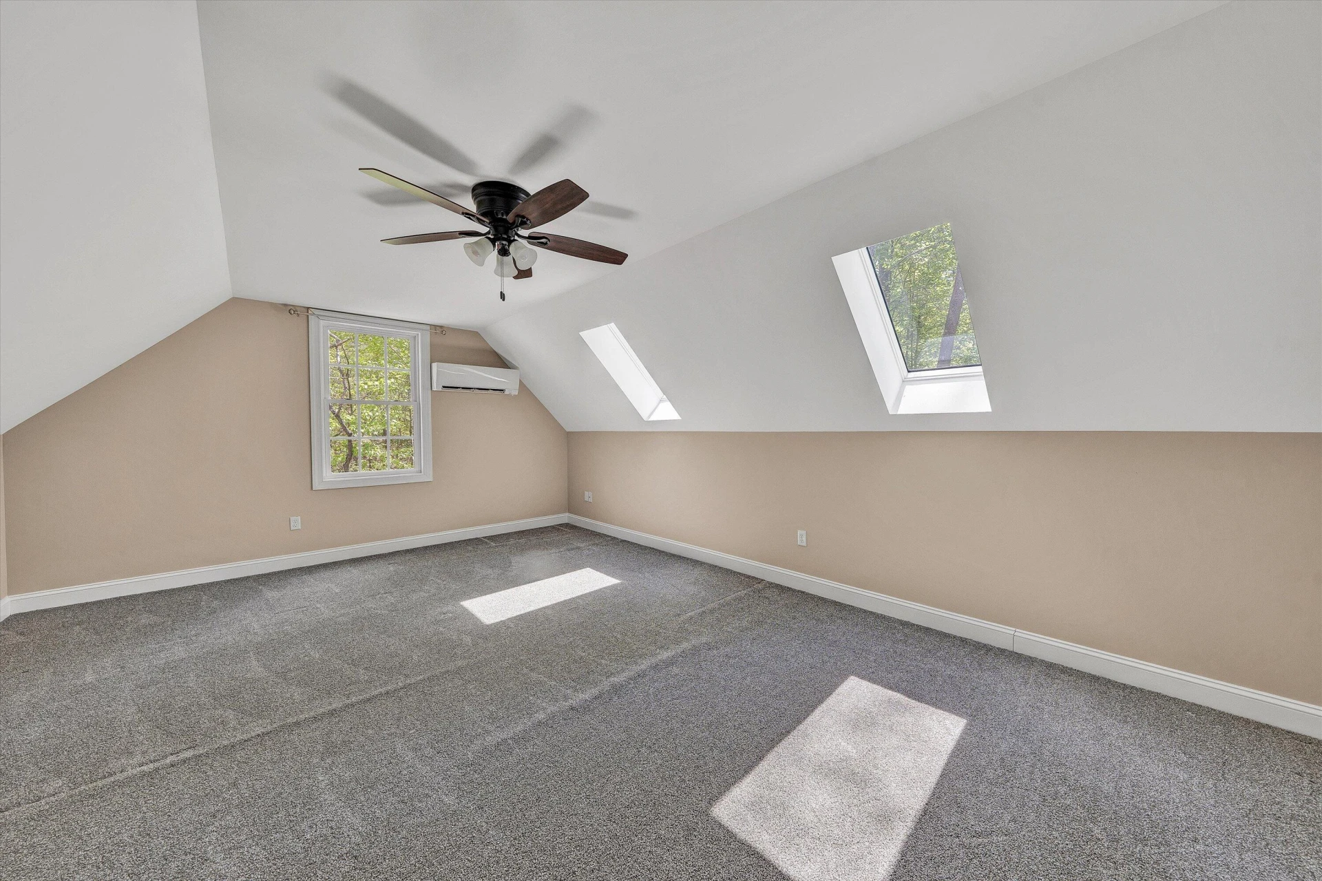 165 Peninsula DR - Photo 37