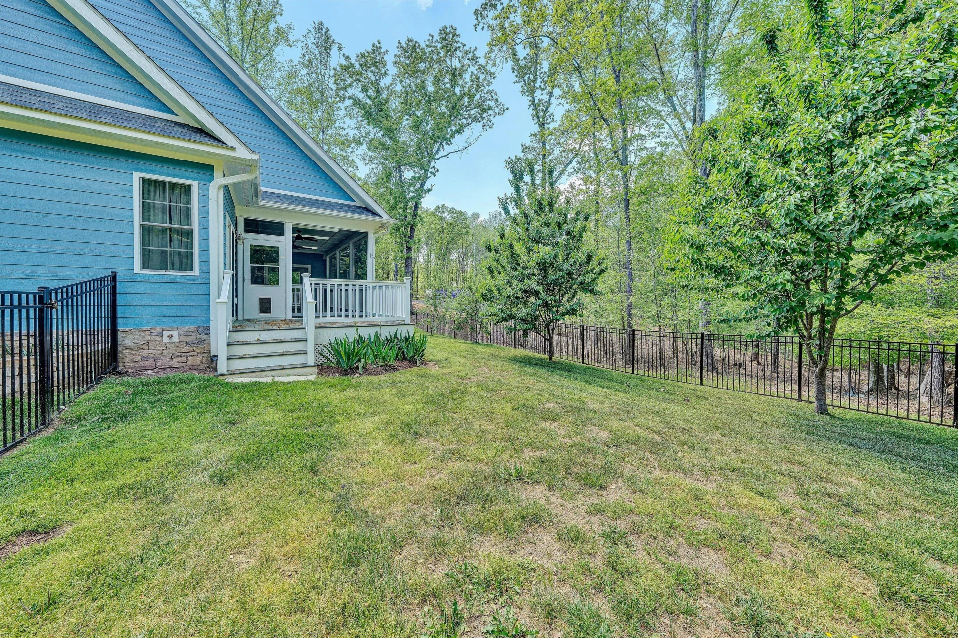 165 Peninsula DR - Photo 46