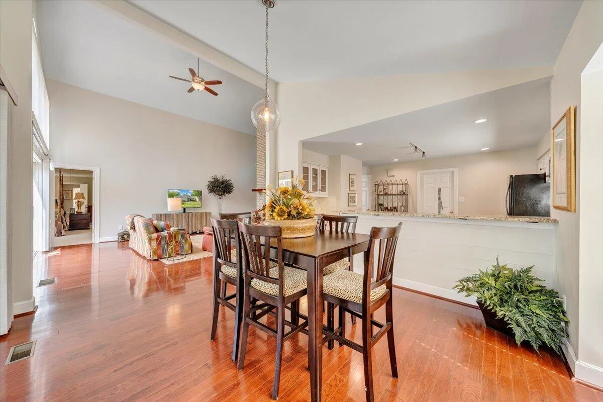 30 Island Green DR #UNIT 4 - Photo 18
