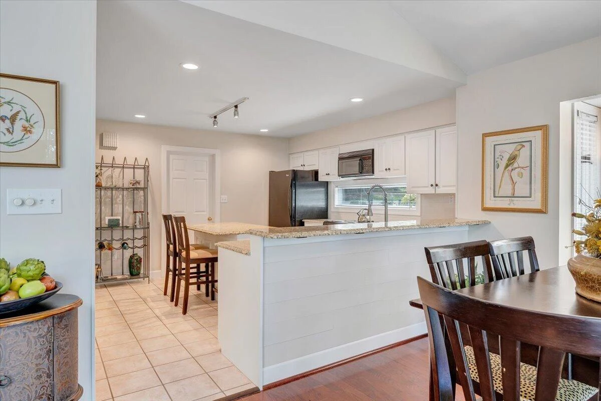 30 Island Green DR #UNIT 4 - Photo 22