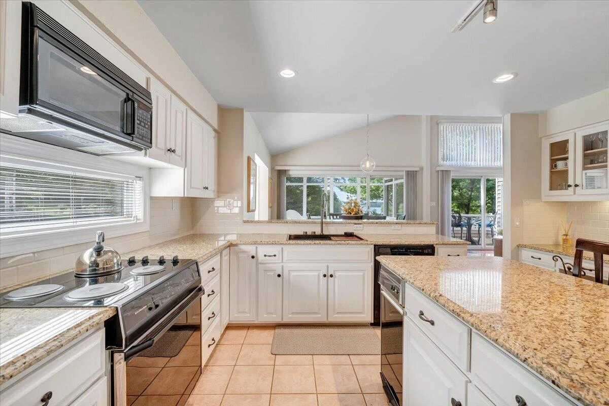 30 Island Green DR #UNIT 4 - Photo 26