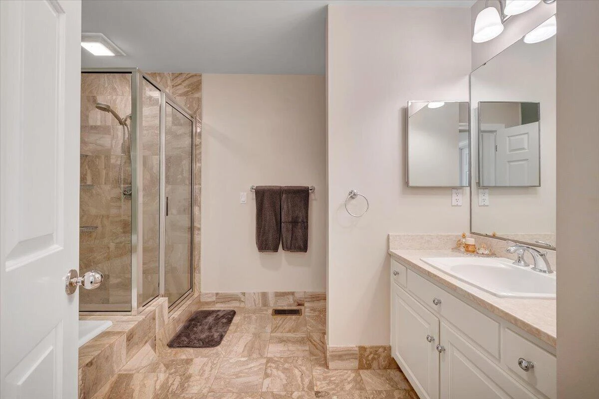 30 Island Green DR #UNIT 4 - Photo 43