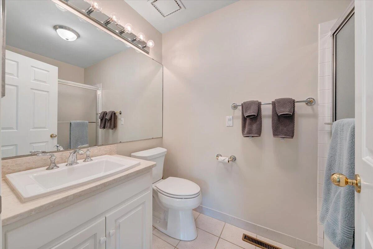 30 Island Green DR #UNIT 4 - Photo 51