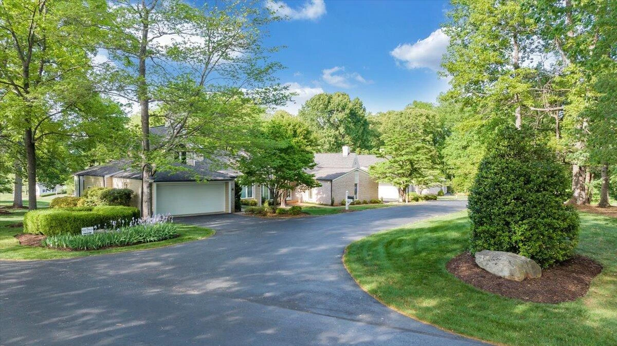 30 Island Green DR #UNIT 4 - Photo 81
