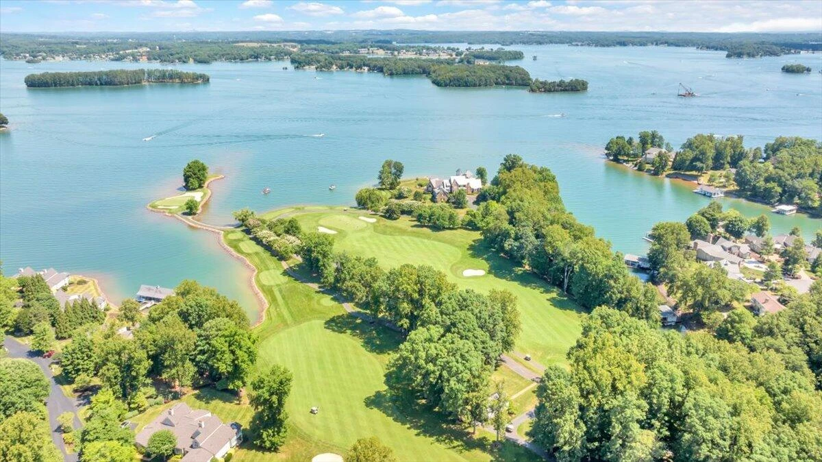 30 Island Green DR #UNIT 4 - Photo 82