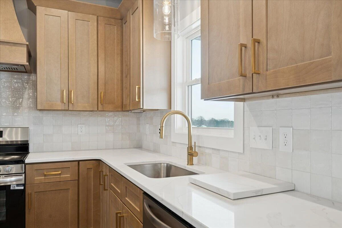 1711 Wells RD - Photo 16