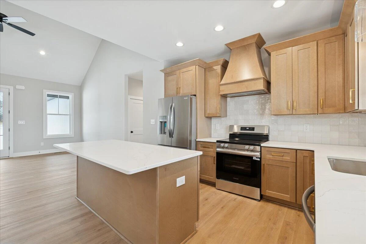 1711 Wells RD - Photo 10