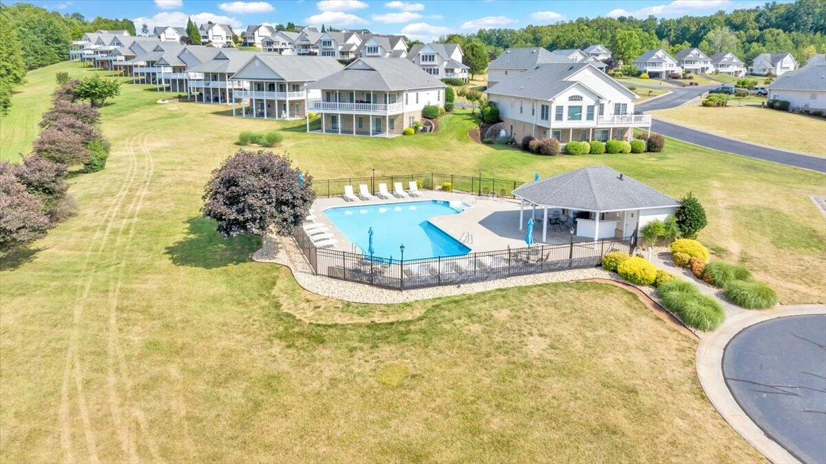 225 Lands End CIR - Photo 68
