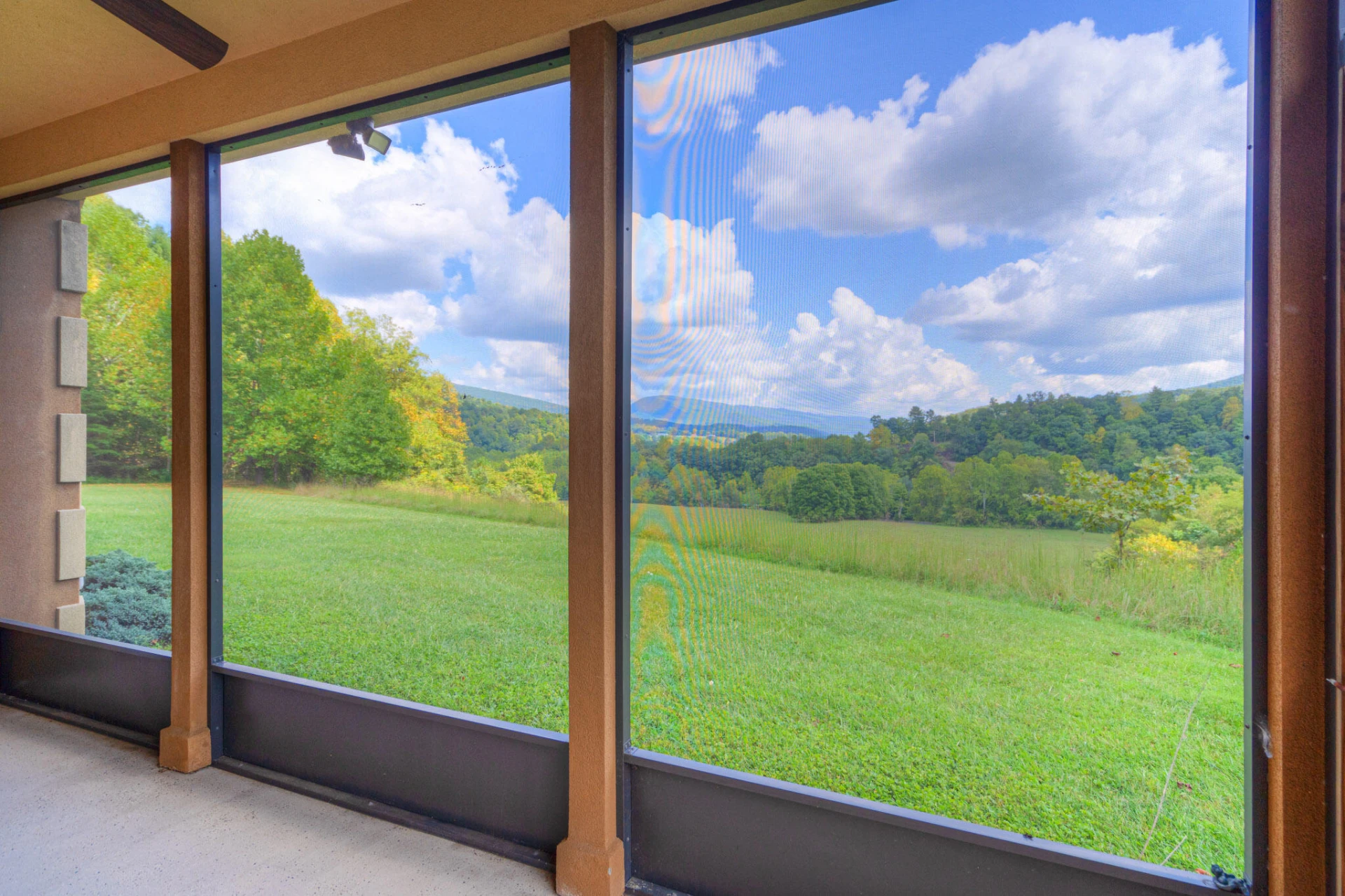 1782 Wolf Creek RD - Photo 18