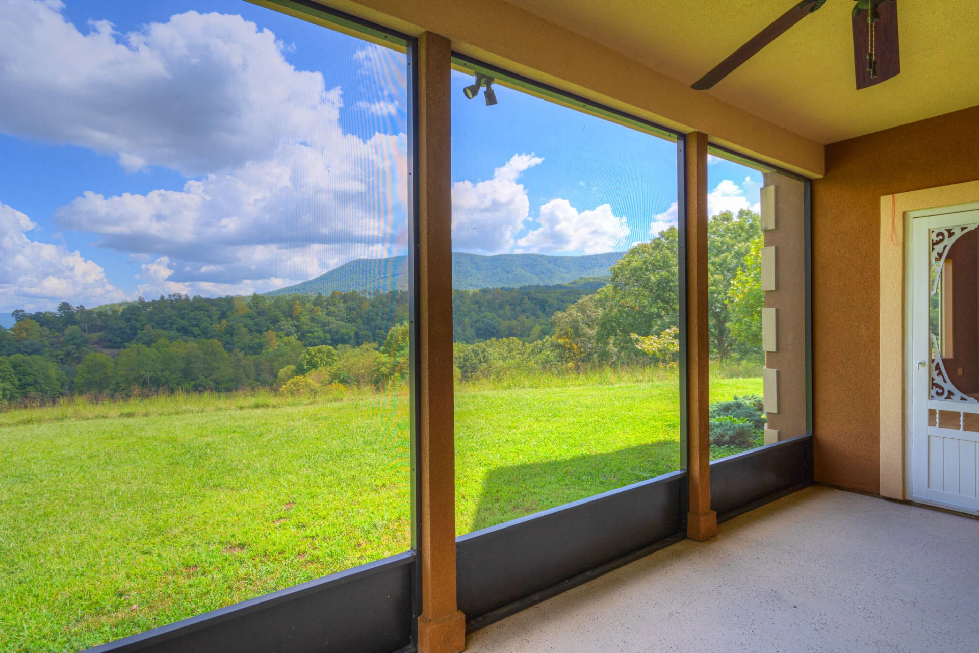1782 Wolf Creek RD - Photo 20