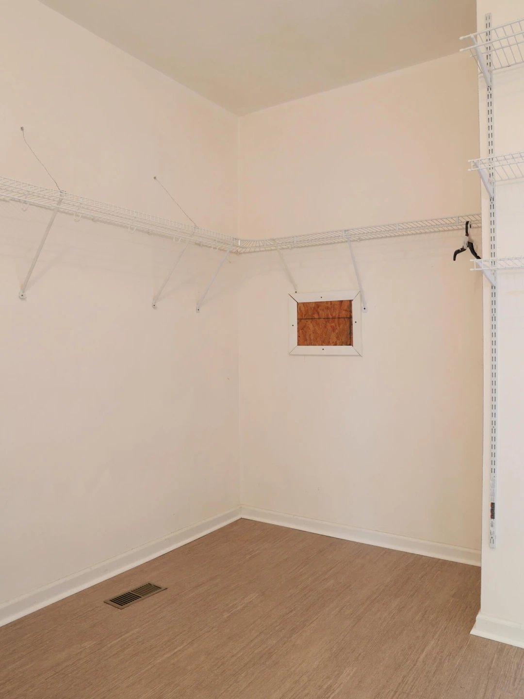 1782 Wolf Creek RD - Photo 48