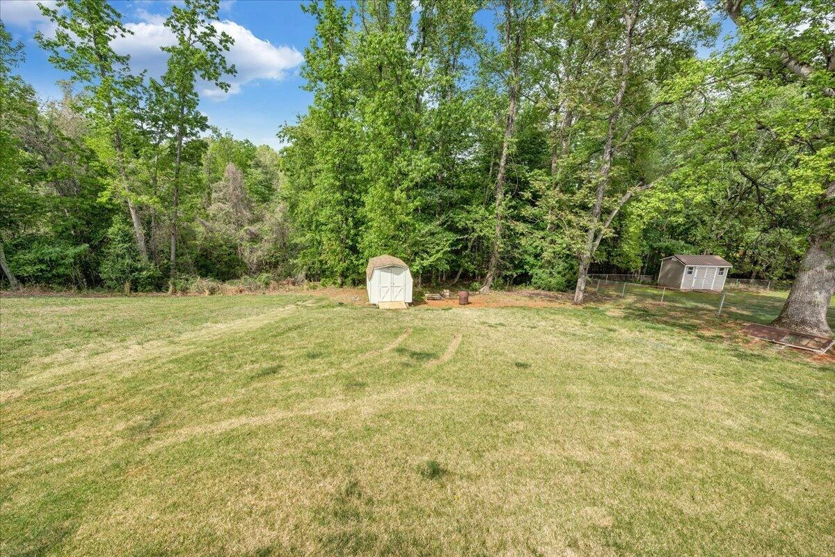 795 Longview DR - Photo 21