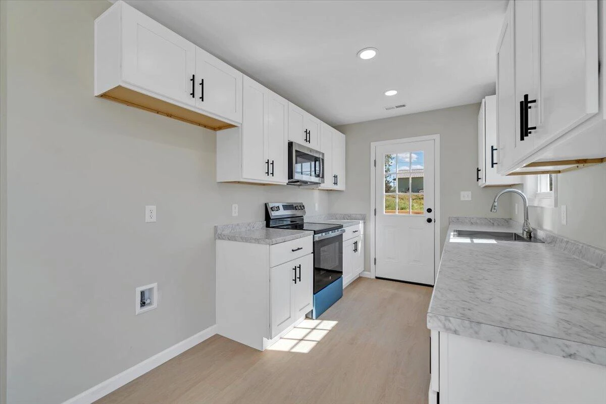 515 Cedar AVE - Photo 15