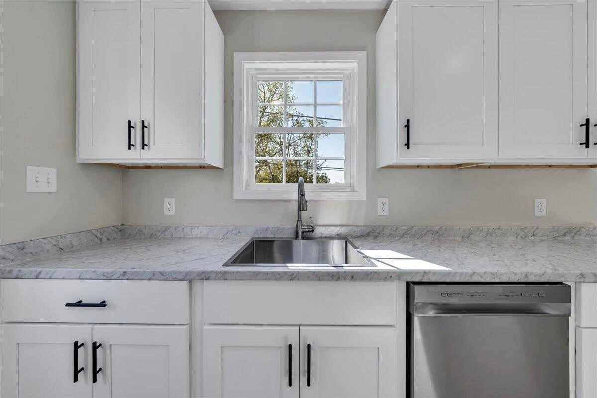 515 Cedar AVE - Photo 16