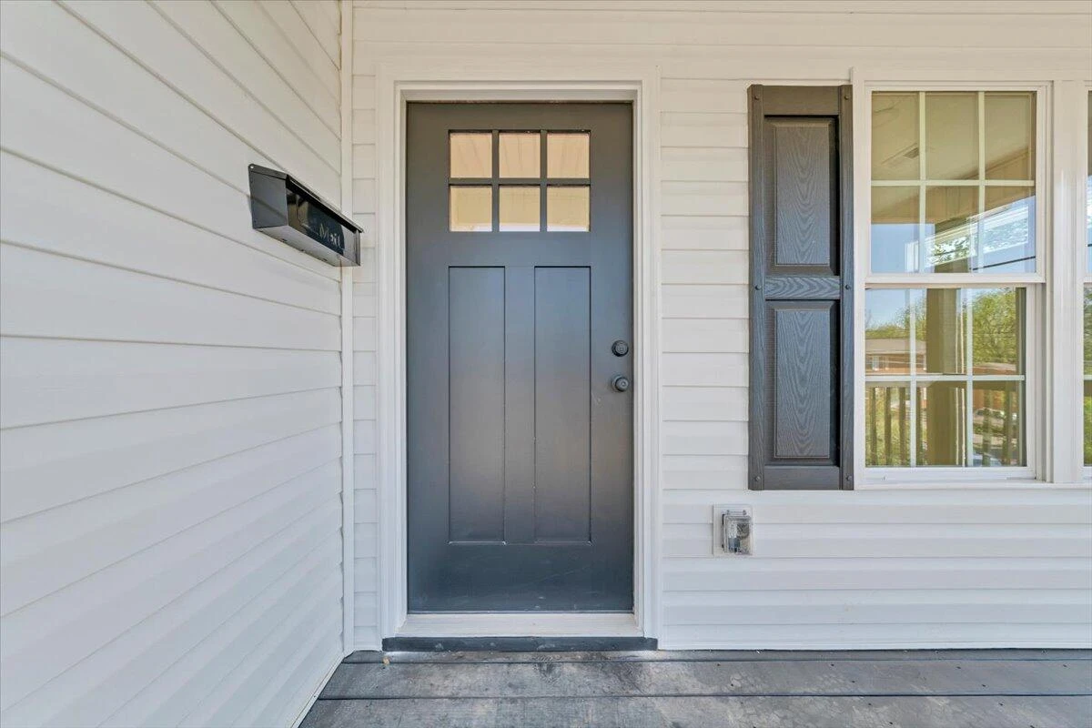 515 Cedar AVE - Photo 3