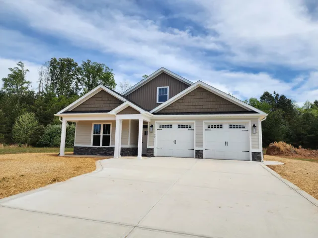 72 Carriage Homes DR
