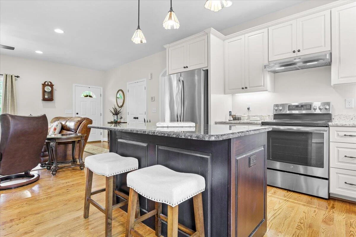 4133 Grove Hill RD - Photo 16