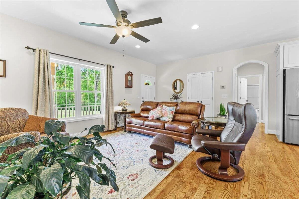 4133 Grove Hill RD - Photo 20