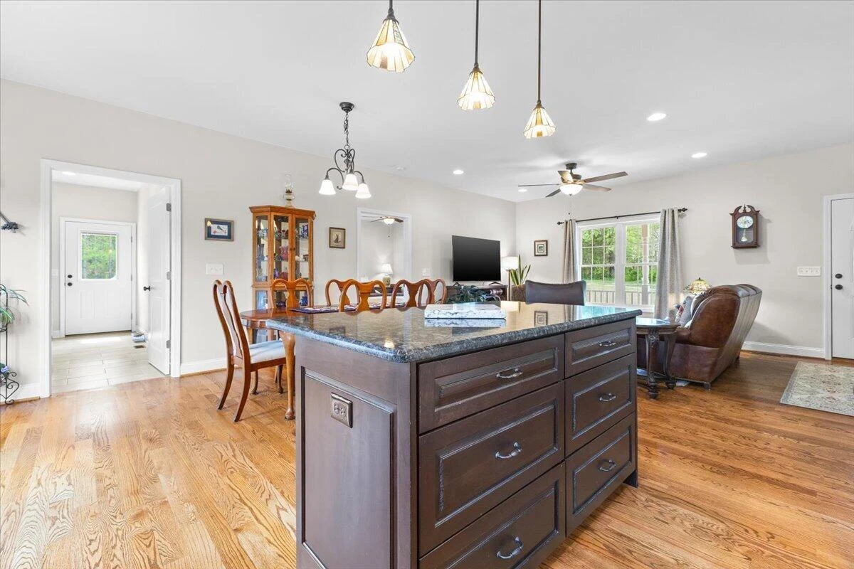 4133 Grove Hill RD - Photo 14