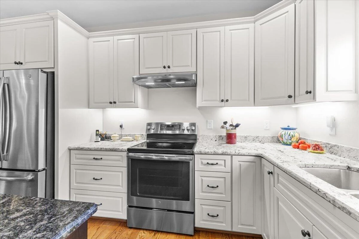 4133 Grove Hill RD - Photo 15