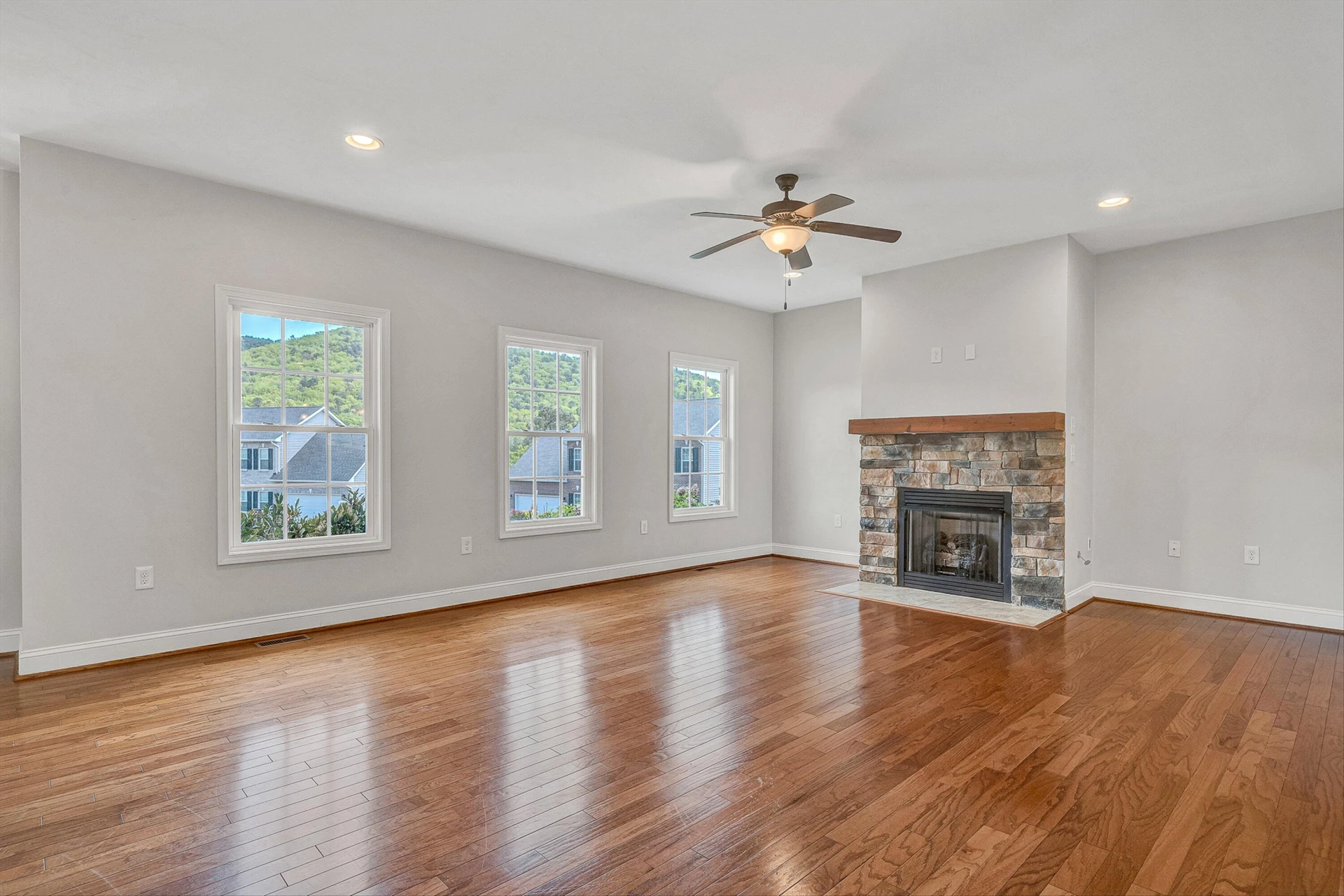 4235 Berkeley Place DR - Photo 10