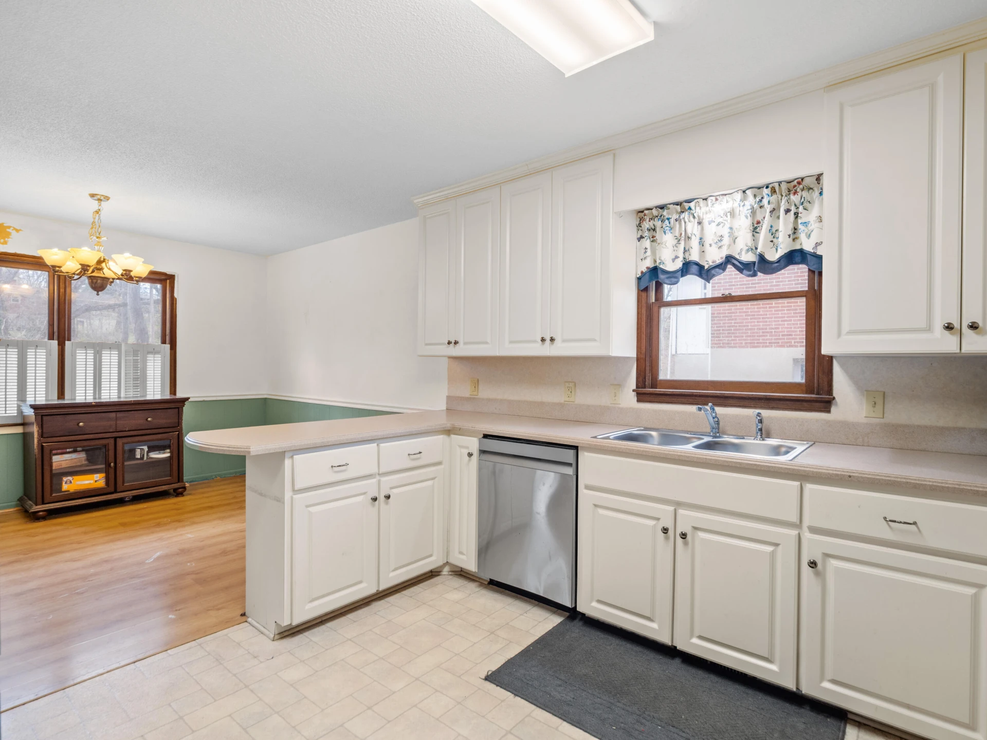 716 Prospect Hill DR - Photo 16