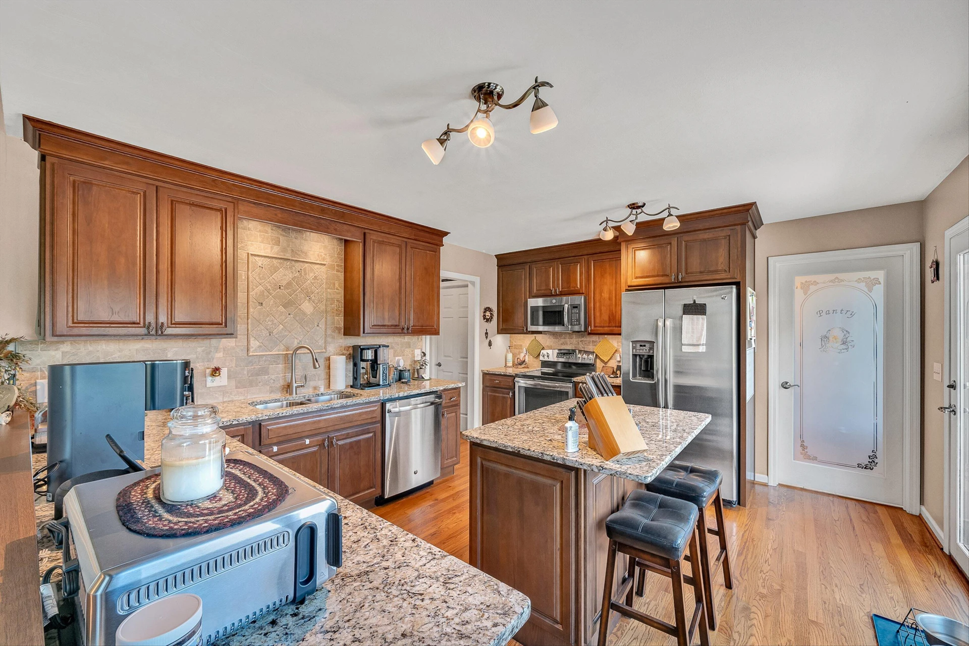 384 Deer Haven DR - Photo 19