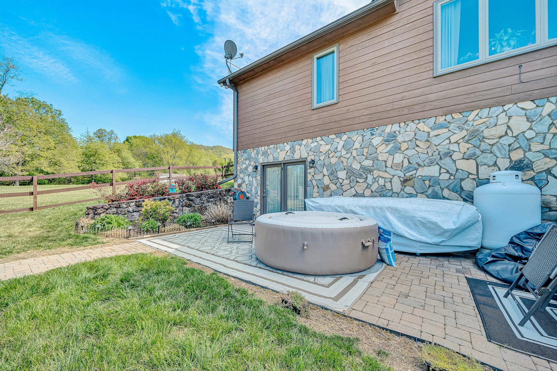 384 Deer Haven DR - Photo 45